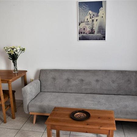 Emorfia Apartment Kamári المظهر الخارجي الصورة